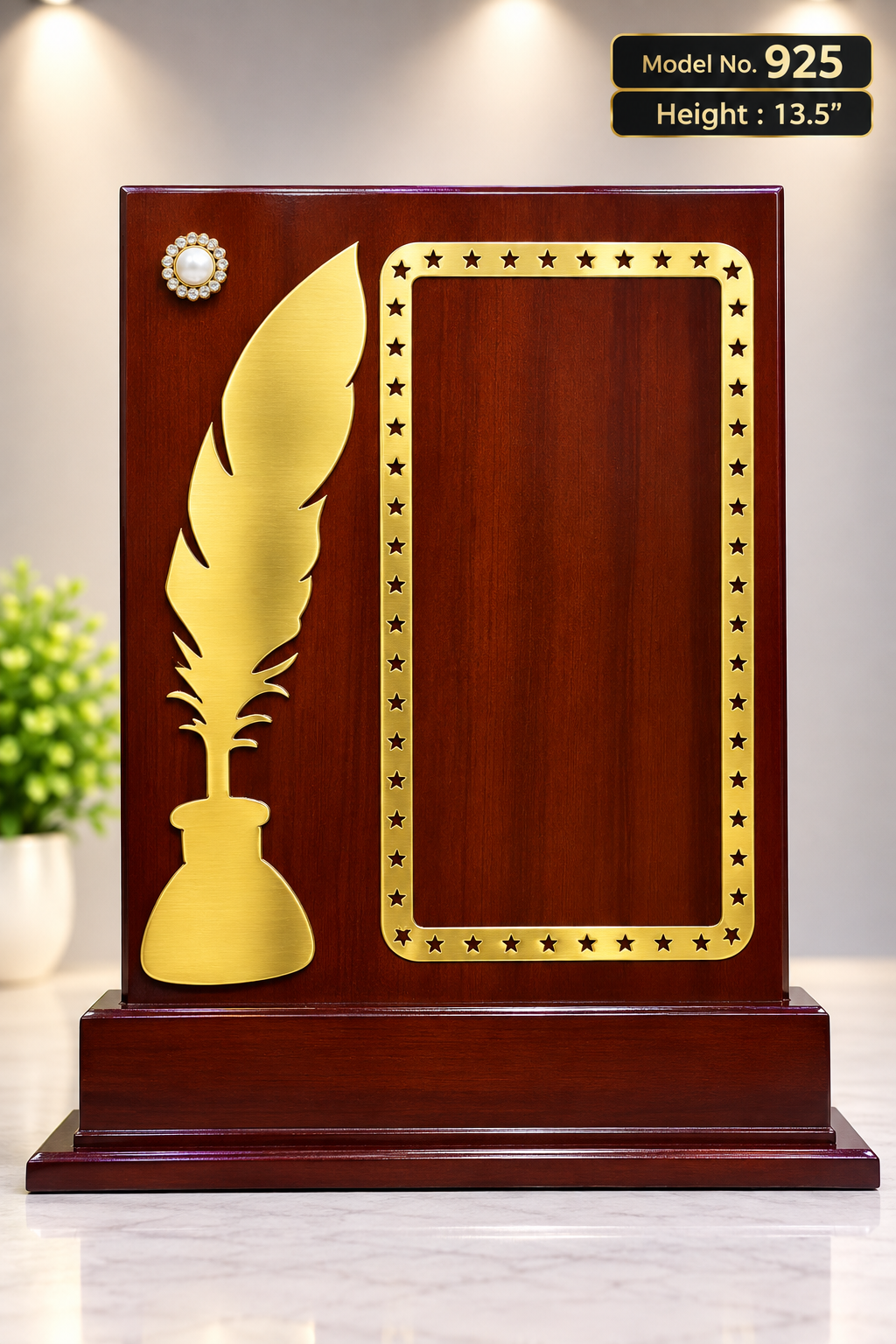 925